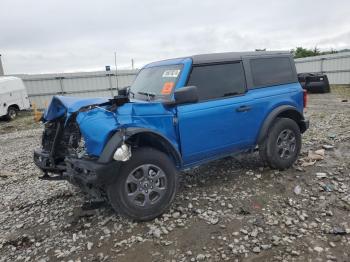  Salvage Ford Bronco