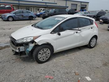  Salvage Ford Fiesta