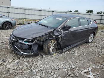  Salvage Chrysler 200