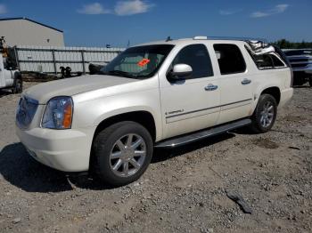  Salvage GMC Yukon