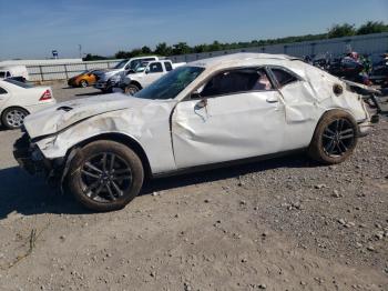  Salvage Dodge Challenger