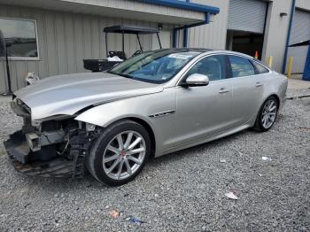  Salvage Jaguar XJ