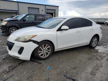  Salvage Mazda 3