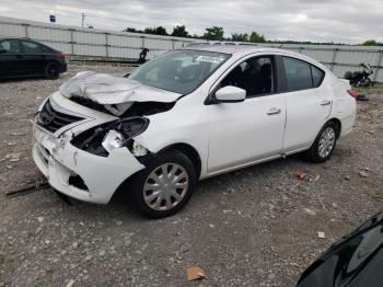  Salvage Nissan Versa