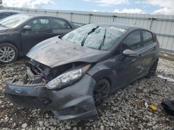  Salvage Ford Fiesta