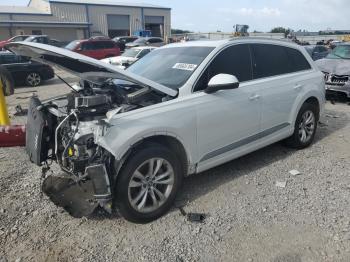  Salvage Audi Q7