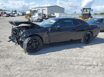  Salvage Dodge Challenger