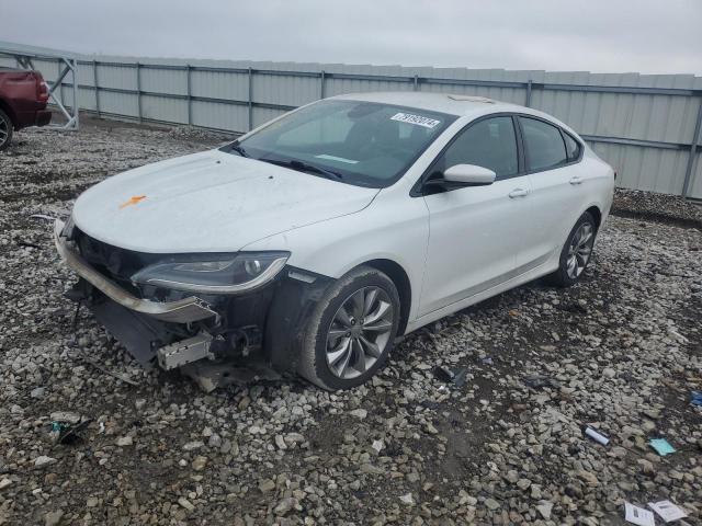  Salvage Chrysler 200