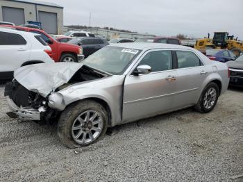  Salvage Chrysler 300