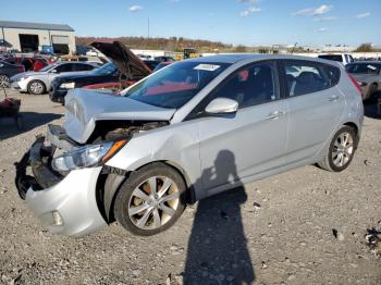  Salvage Hyundai ACCENT