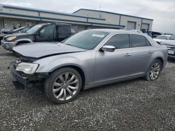  Salvage Chrysler 300