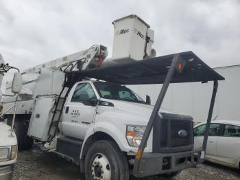  Salvage Ford F-750