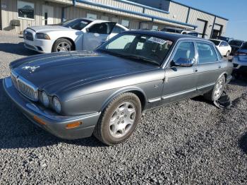  Salvage Jaguar Xs