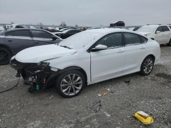  Salvage Chrysler 200