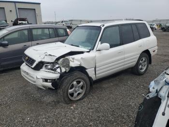  Salvage Toyota RAV4