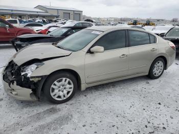  Salvage Nissan Altima