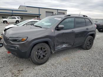  Salvage Jeep Cherokee