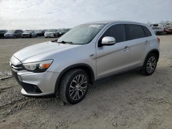  Salvage Mitsubishi Outlander