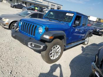  Salvage Jeep Gladiator