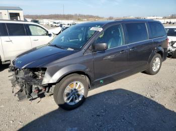  Salvage Dodge Caravan