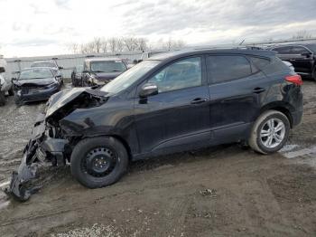  Salvage Hyundai TUCSON