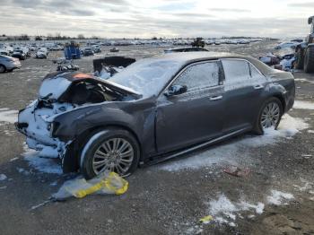  Salvage Chrysler 300