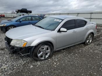  Salvage Dodge Avenger