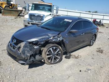  Salvage Nissan Altima