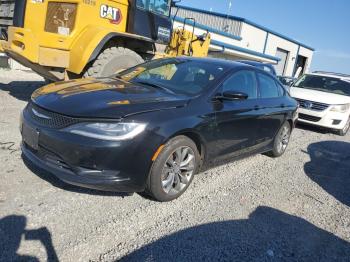  Salvage Chrysler 200