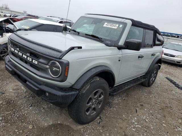  Salvage Ford Bronco