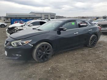  Salvage Nissan Maxima