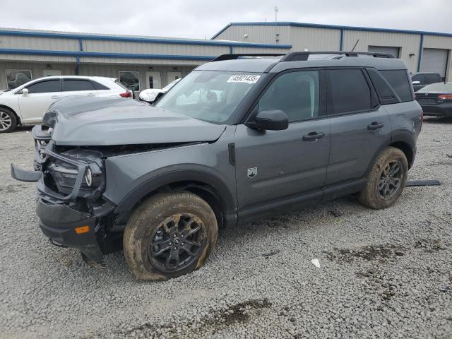  Salvage Ford Bronco