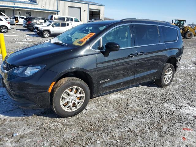  Salvage Chrysler Minivan