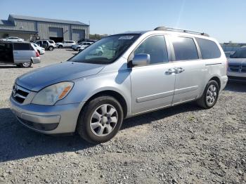  Salvage Hyundai Entourage
