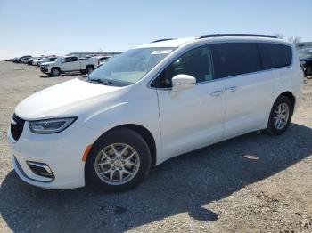  Salvage Chrysler Pacifica