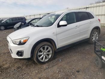  Salvage Mitsubishi Outlander