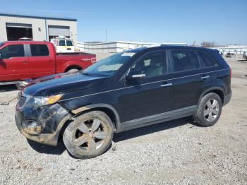 Salvage Kia Sorento