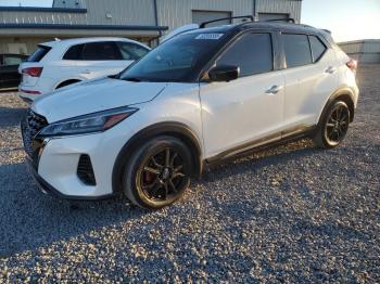  Salvage Nissan Kicks