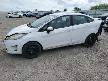  Salvage Ford Fiesta