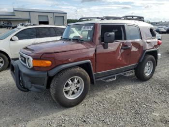  Salvage Toyota FJ Cruiser