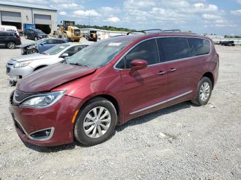  Salvage Chrysler Pacifica