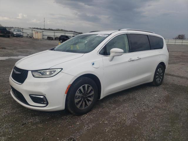  Salvage Chrysler Pacifica