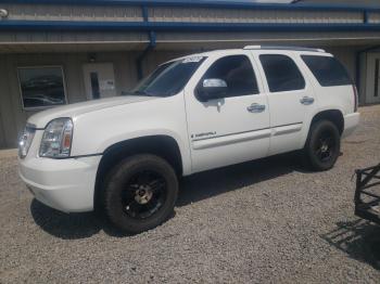  Salvage GMC Yukon