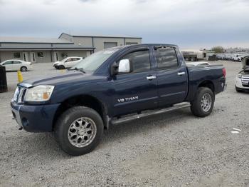  Salvage Nissan Titan