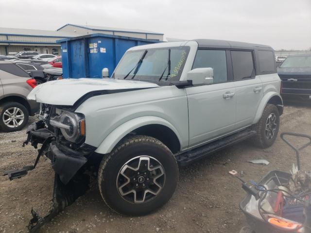  Salvage Ford Bronco