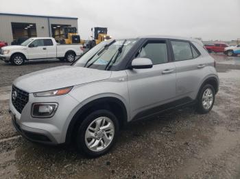  Salvage Hyundai VENUE