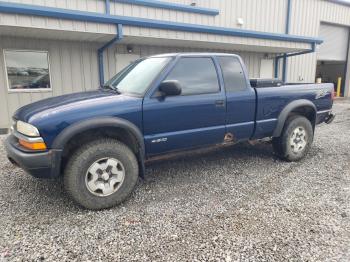  Salvage Chevrolet S-10