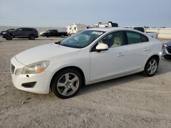  Salvage Volvo S60