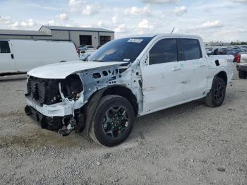  Salvage Ford Maverick L