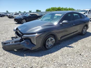  Salvage Kia K4 Lx